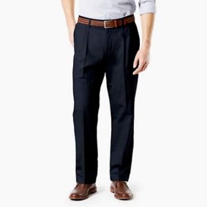 DOCKER D3 NAVY CLASSIC FIT KHAKI PANTS SIZE 32X34